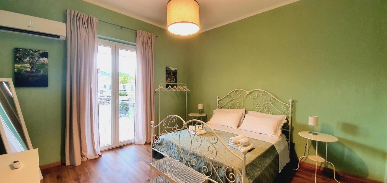 La Casa Di Andreina Hotel มอนเดลโล ภายนอก รูปภาพ